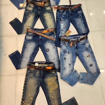 Harish Garments interior 3